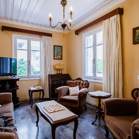 Gigi Star Elegant Private In The Heart Of The 200m From The Case de vacanță