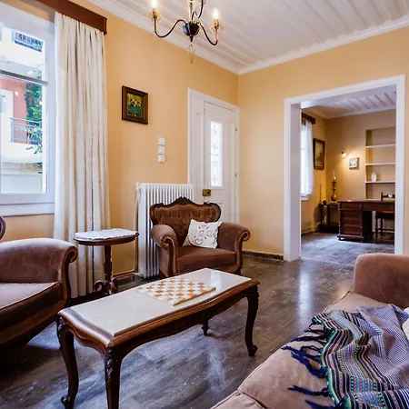Gigi Star Elegant Private In The Heart Of The 200m From The *